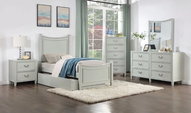 Lycorida 4 Pc Bedroom Set