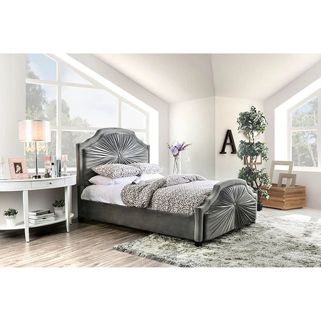 Coraline E.King Bed