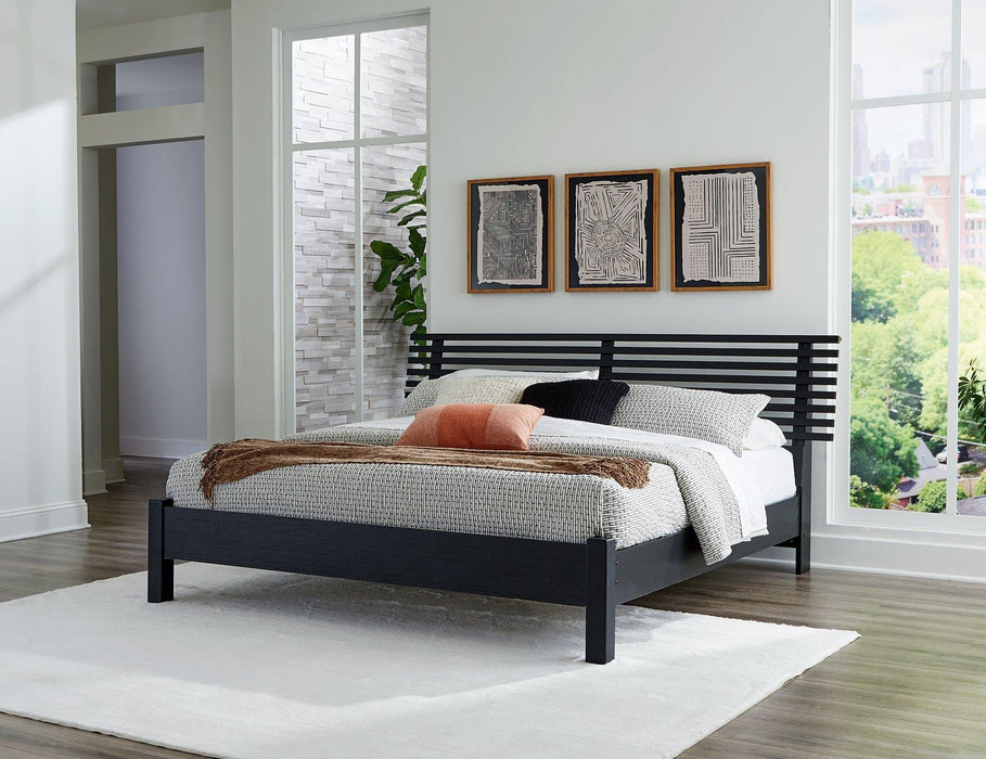 Danziar Slat Bed