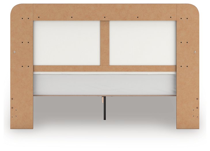Kendanport Upholstered Bed