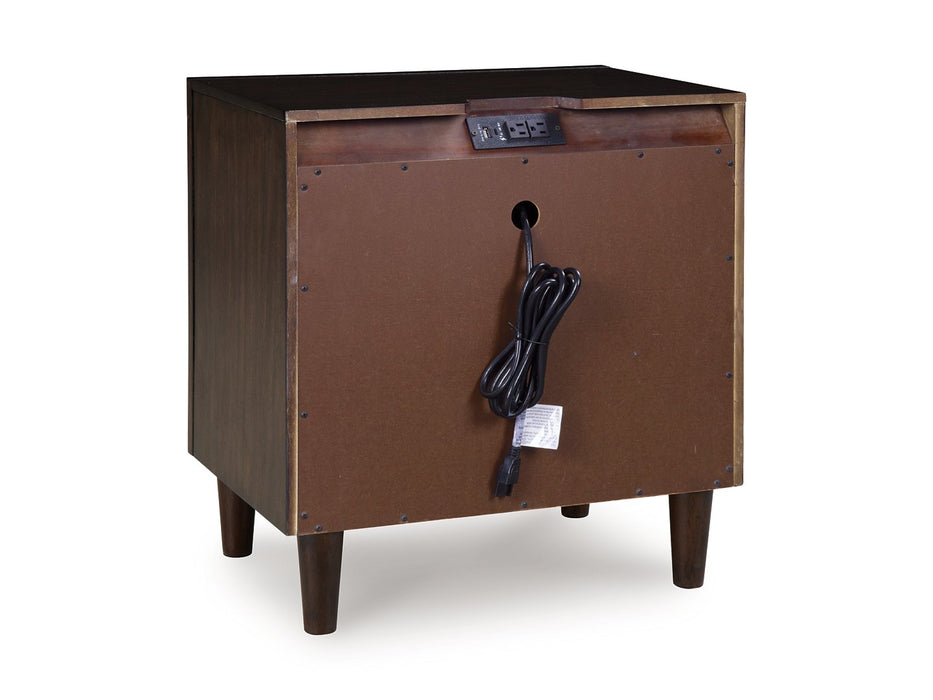 Dantenton Nightstand