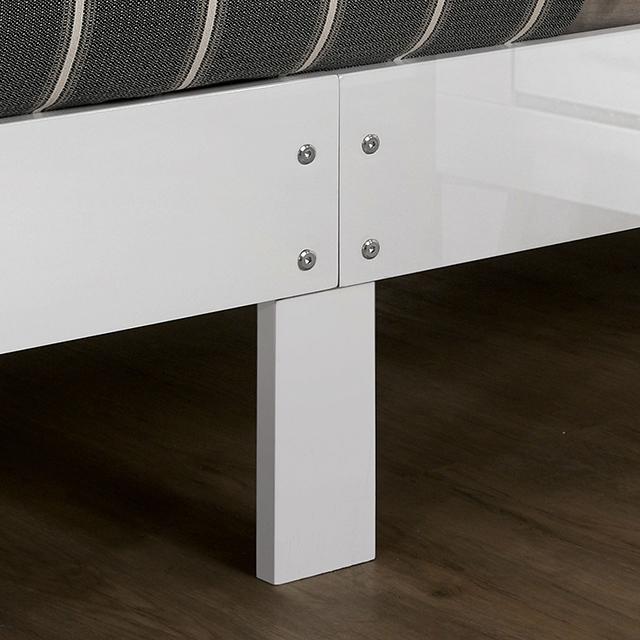 Magdeburg Bed White