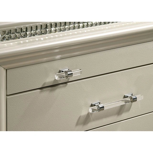 Maddie Bed White & Silver