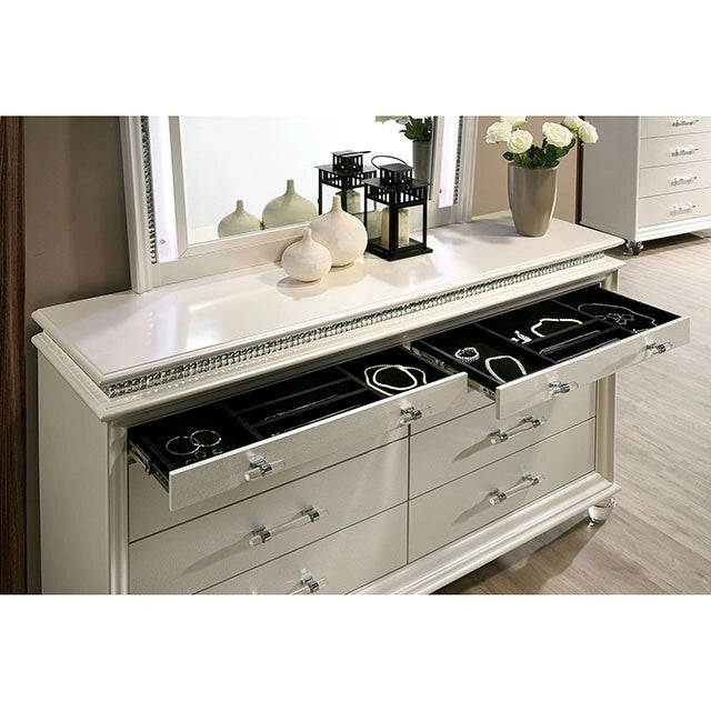 Maddie Bed White & Silver