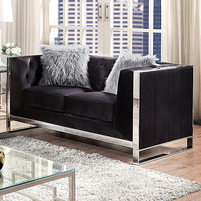 Evadne Loveseat
