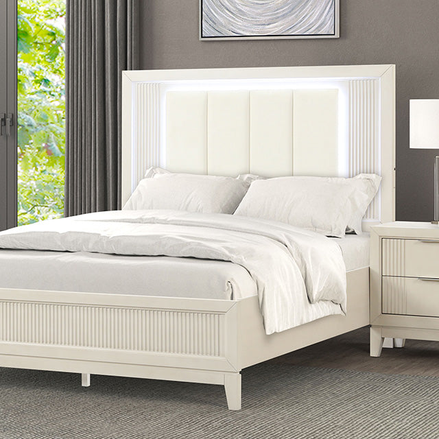 Isadore Bed White